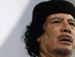 Devrik Lider Kaddafi Öldü