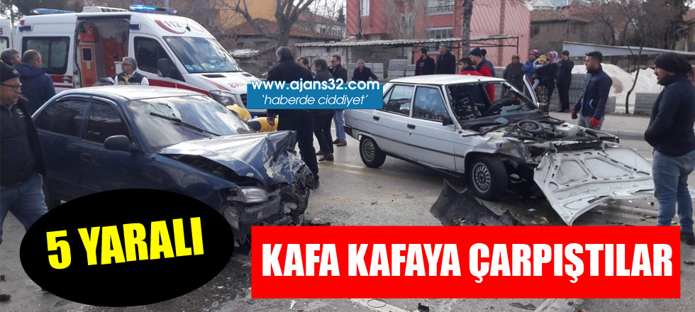 Kafa Kafaya Çarpıştılar: 5 Yaralı