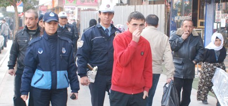 Polis ve Zabıtadan, Ortak Kaldırım Operasyonu