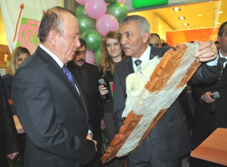 Isparta Gülü El Sanatlarıyla Buluştu