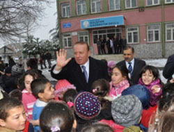 Bu Başarının Arkasında Vali Oğuz Var