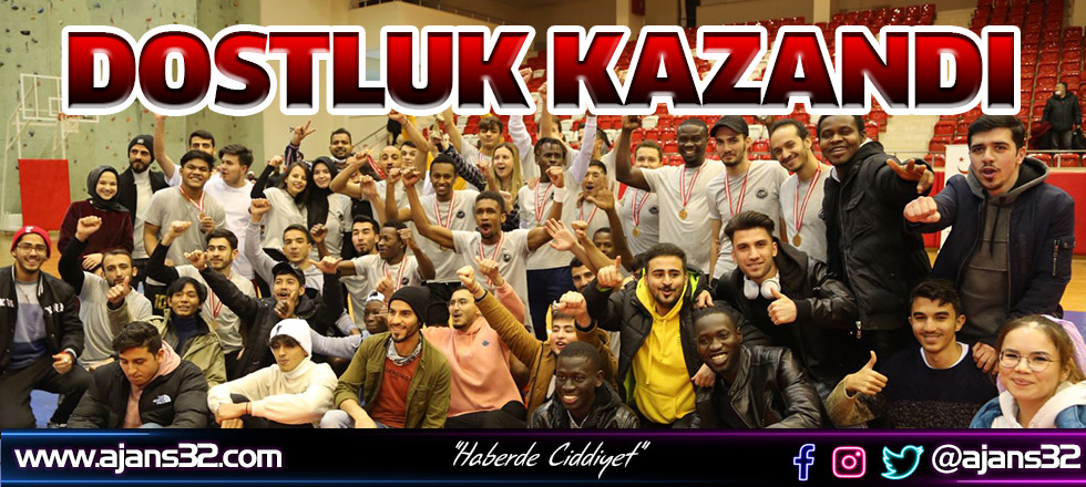 Dostluk Kazandı