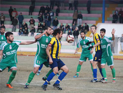 Özel İdaresporlu Futbolcu Tesis Bastı