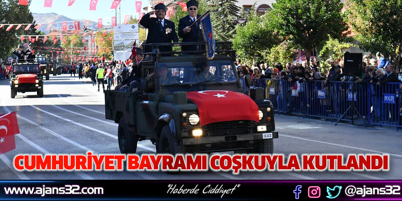 Cumhuriyet Bayramı Coşkuyla Kutlandı