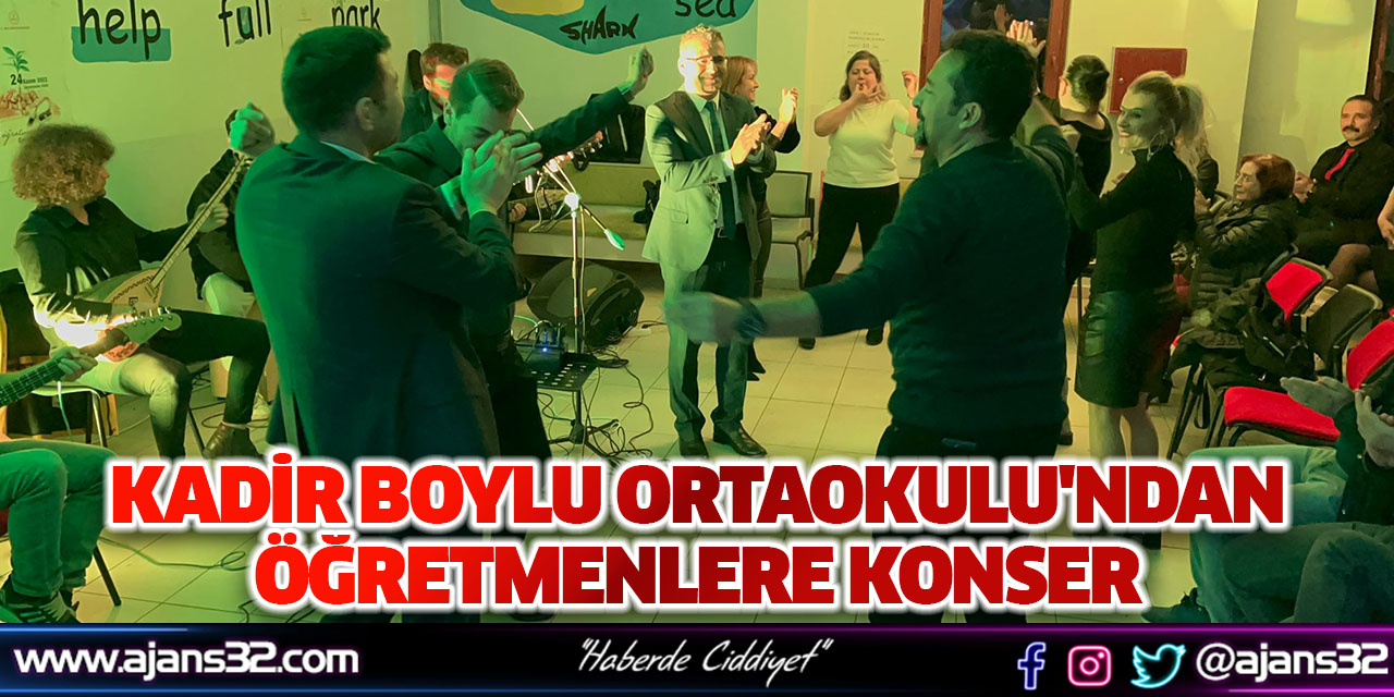 Kadir Boylu Ortaokulu'ndan Öğretmenlere Konser