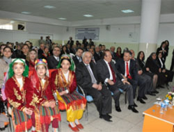 Hayırseverlere Plaket Verildi