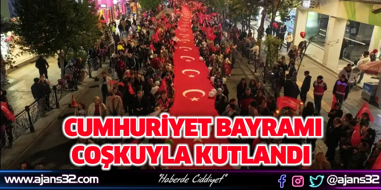 Cumhuriyet Bayramı Coşkuyla Kutlandı