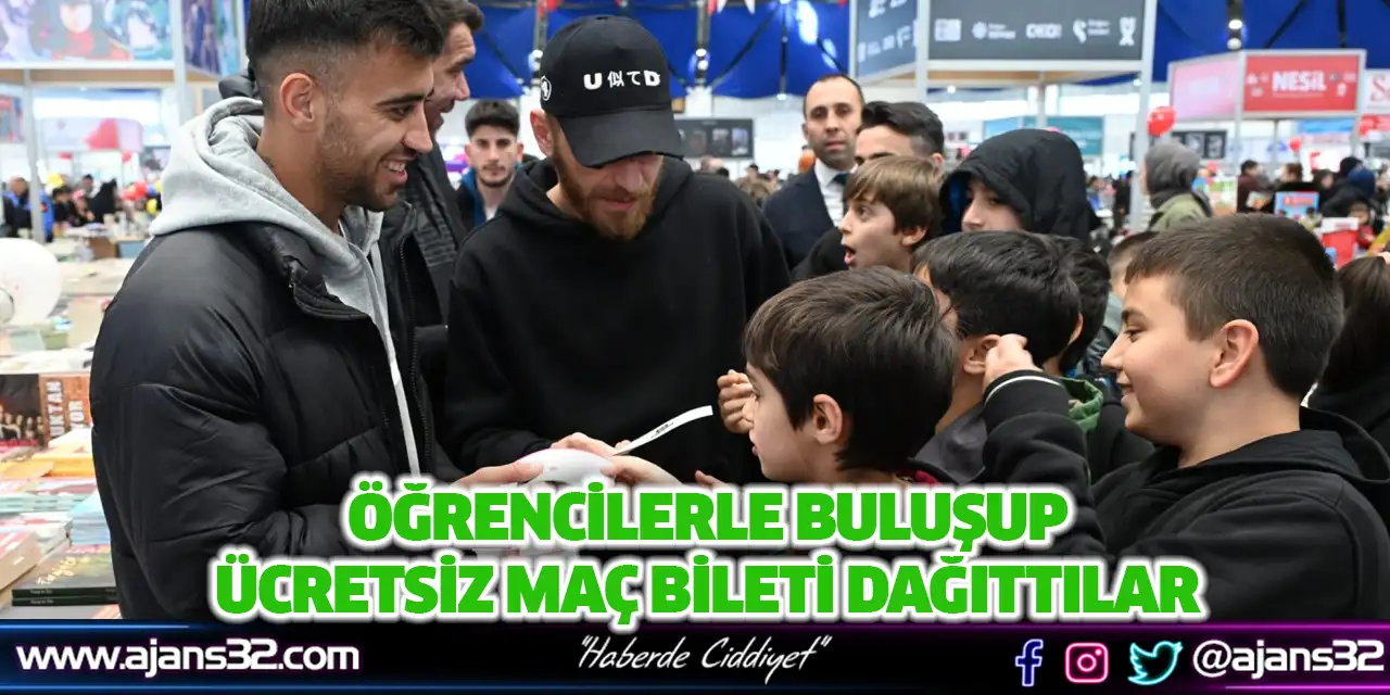 Öğrencilerle Buluşup Ücretsiz Maç Bileti Dağıttılar