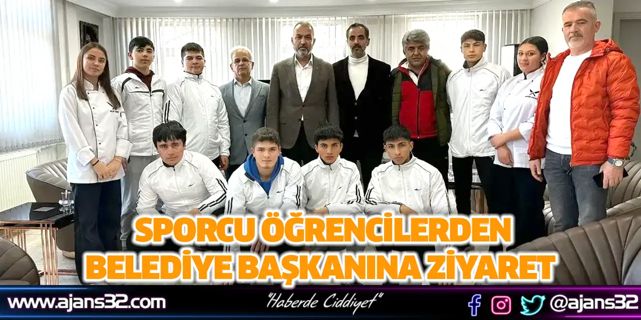 Sporcu Öğrencilerden Belediye Başkanına Ziyaret