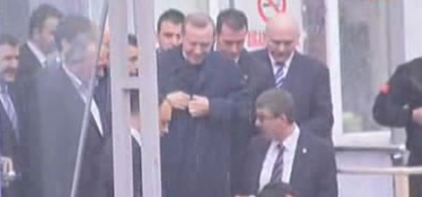 Başbakan Bilgiç'in Babasını Ziyaret Etti