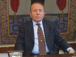 Vali Oğuz Kararnamede Yok