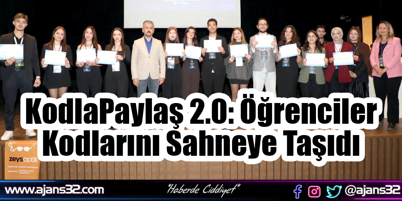 KodlaPaylaş 2.0: Öğrenciler Kodlarını Sahneye Taşıdı