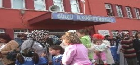 Gülcü İlköğretim Okulu da '4+4+4' İçin Ayaklandı