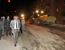 Belediye Gece - Gündüz Çalışıyor