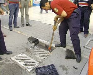 İtfaye'den Kedi Kurtarma Operasyonu