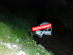 Otomobille Uçtuğu Dereden Telefonla Yardım İstedi!