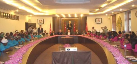 Türkçe'nin Çocuklarına Isparta'da Coşkulu Karşılama