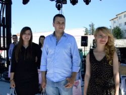 Ses Yarışmasının Birincisi Başyiğit