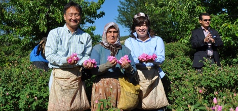 Japon Televizyonu Isparta'da Gül Çekimi Yaptı