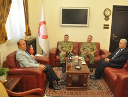 40. Piyade Alayında Görev Değişimi