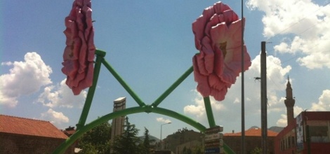 Gül Heykeli Kaldırılıyor Mu?