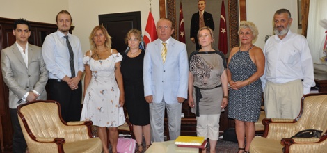 Hayvan Hakları Federasyonundan Vali Oğuz’a Ziyaret