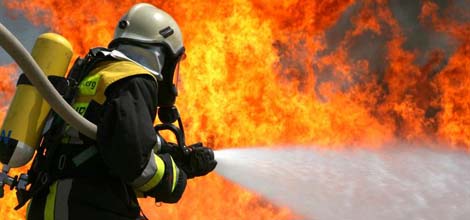 Bu Kez Yangını Değil Kavgayı Durdurdu