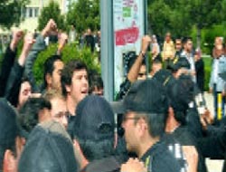 Bakanı Tehdit Ettiler