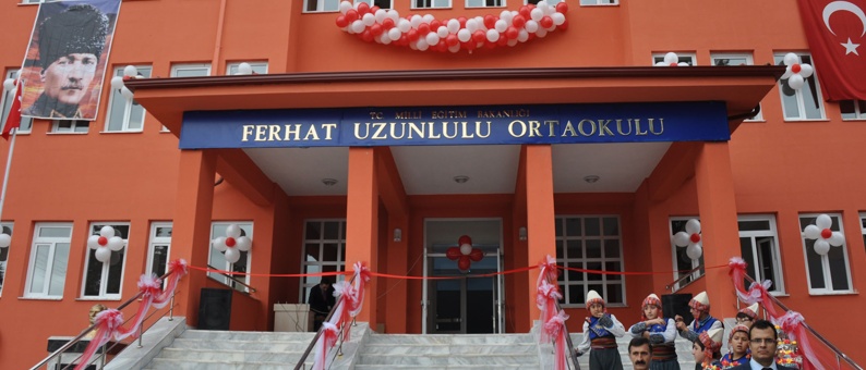 Ferhat Uzunlulu Ortaokulu Törenle Açıldı