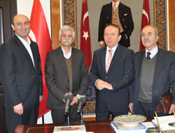 Vali Oğuz, “Daha Çok İş Üreteceğiz”