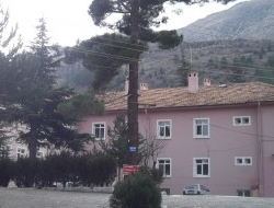 Senirkent'te Doktora Saldırdılar