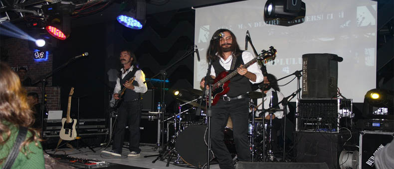 Flört Grubu Barida’da Rock Rüzgarı Estirdi