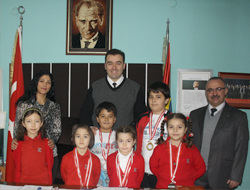 Minik Öğrencilerden Büyük Başarı