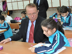 Vali Oğuz, “Şimdiki Çocuklar Çok Şanslı”