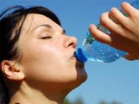 Çok su içmek zayıflatır mı?
